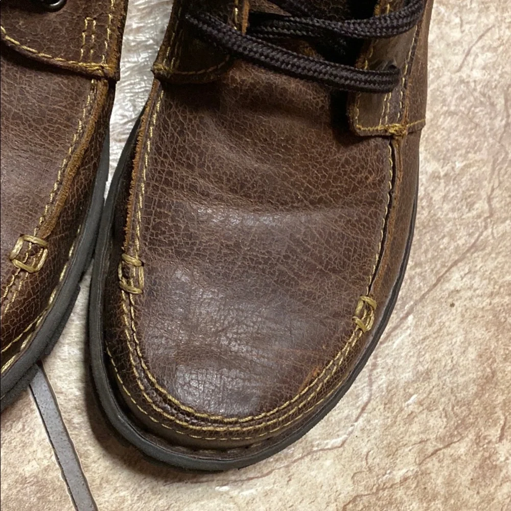 Men’s Leather Born Size 9 Brown Chukka Boots Rugged Outdoor Sturdy